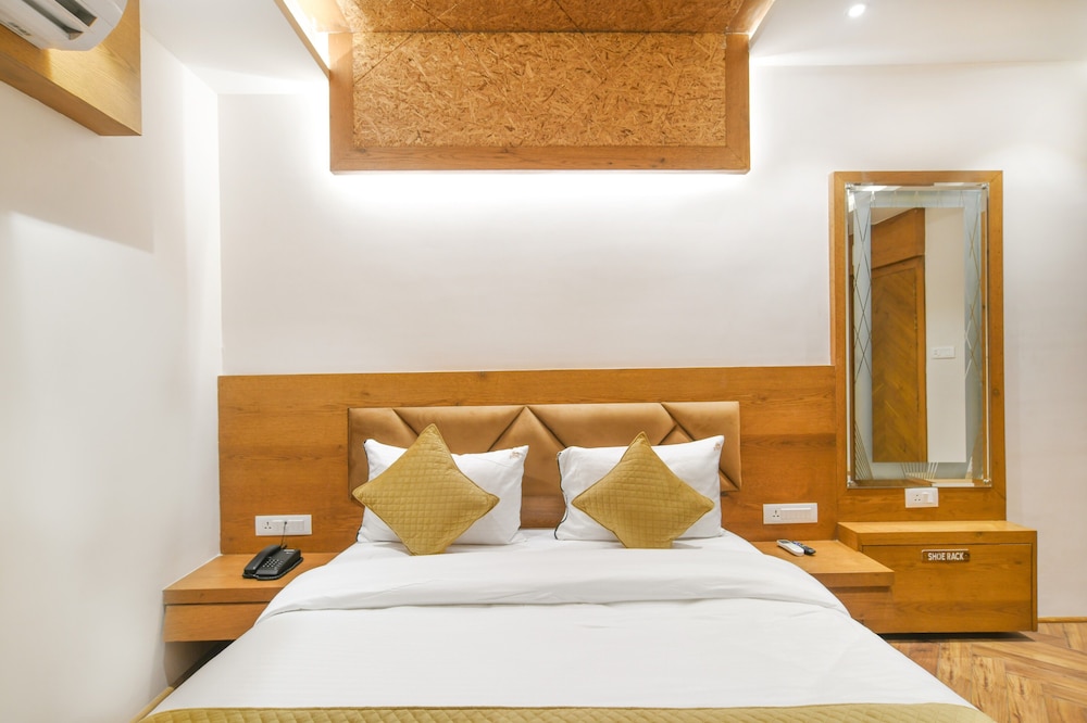 Hotel Hathili 11/19