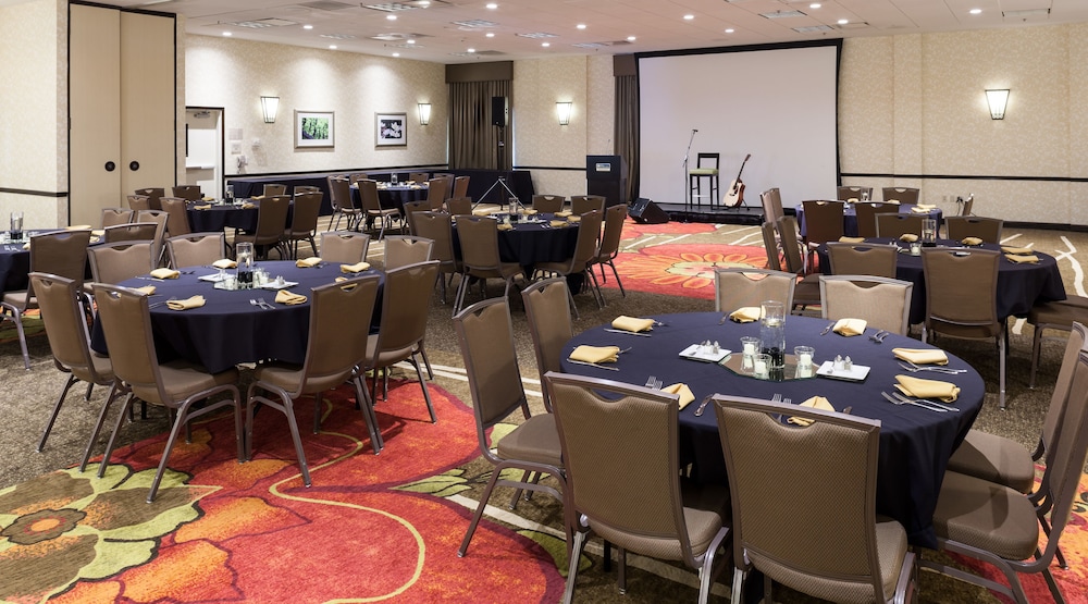 Hilton Garden Inn Denver Highlands Ranch 39/52