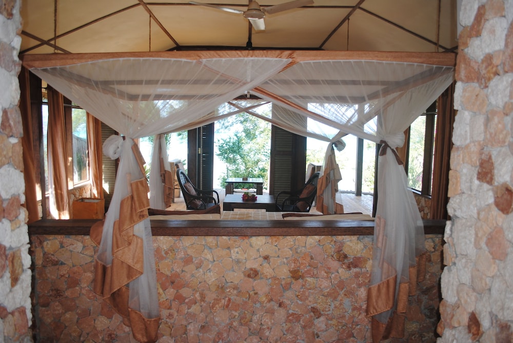 Seasons Lodge Zanzibar 32/74