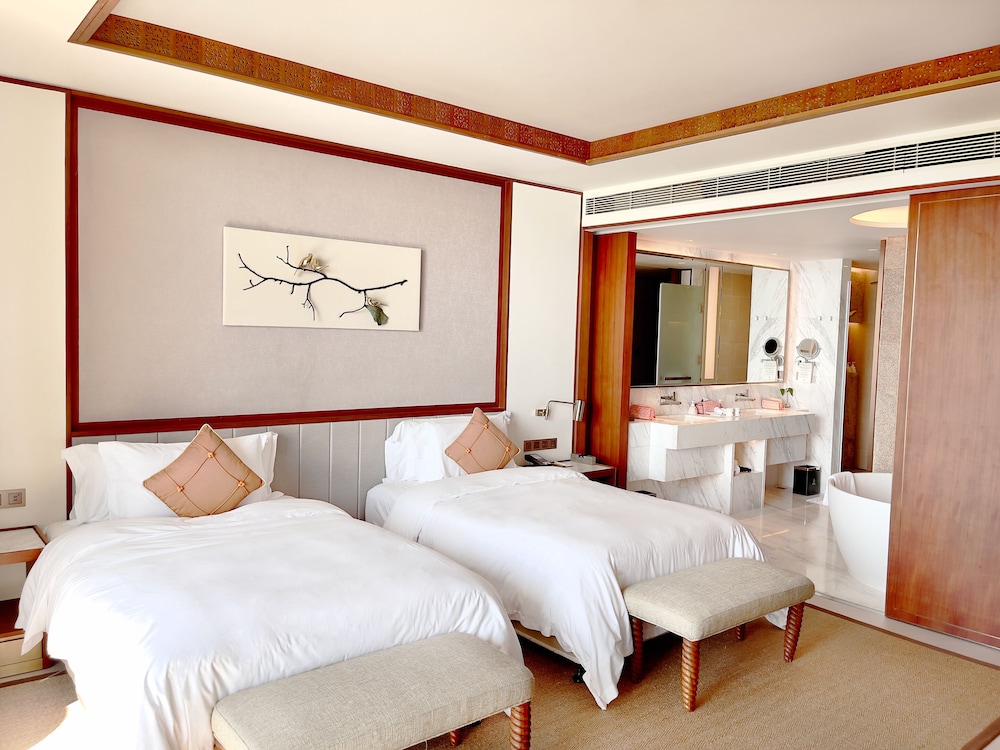 Angsana Zhuhai Phoenix Bay 10/50