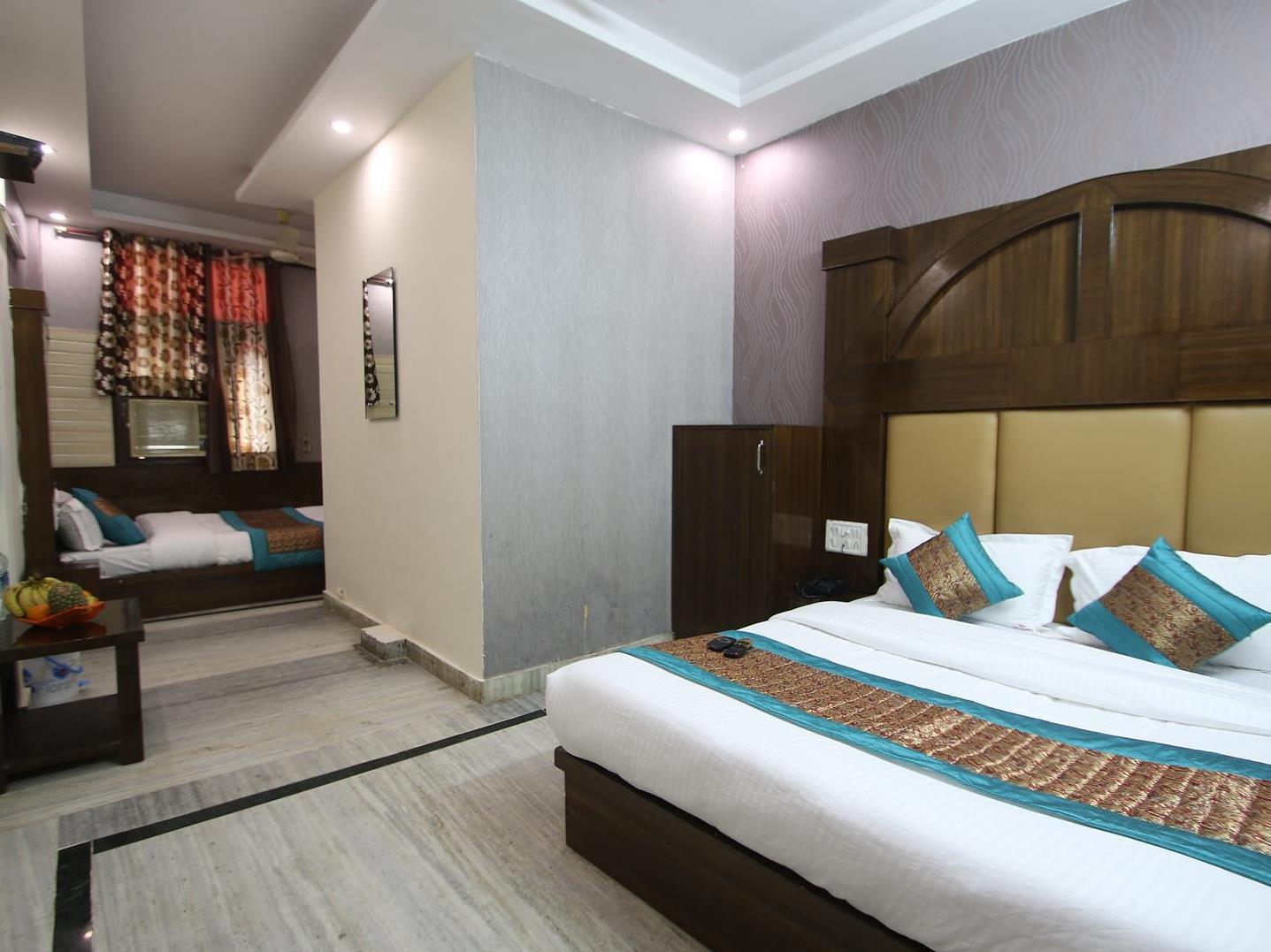 Lord Krishna Dx Inn Hotel photo5