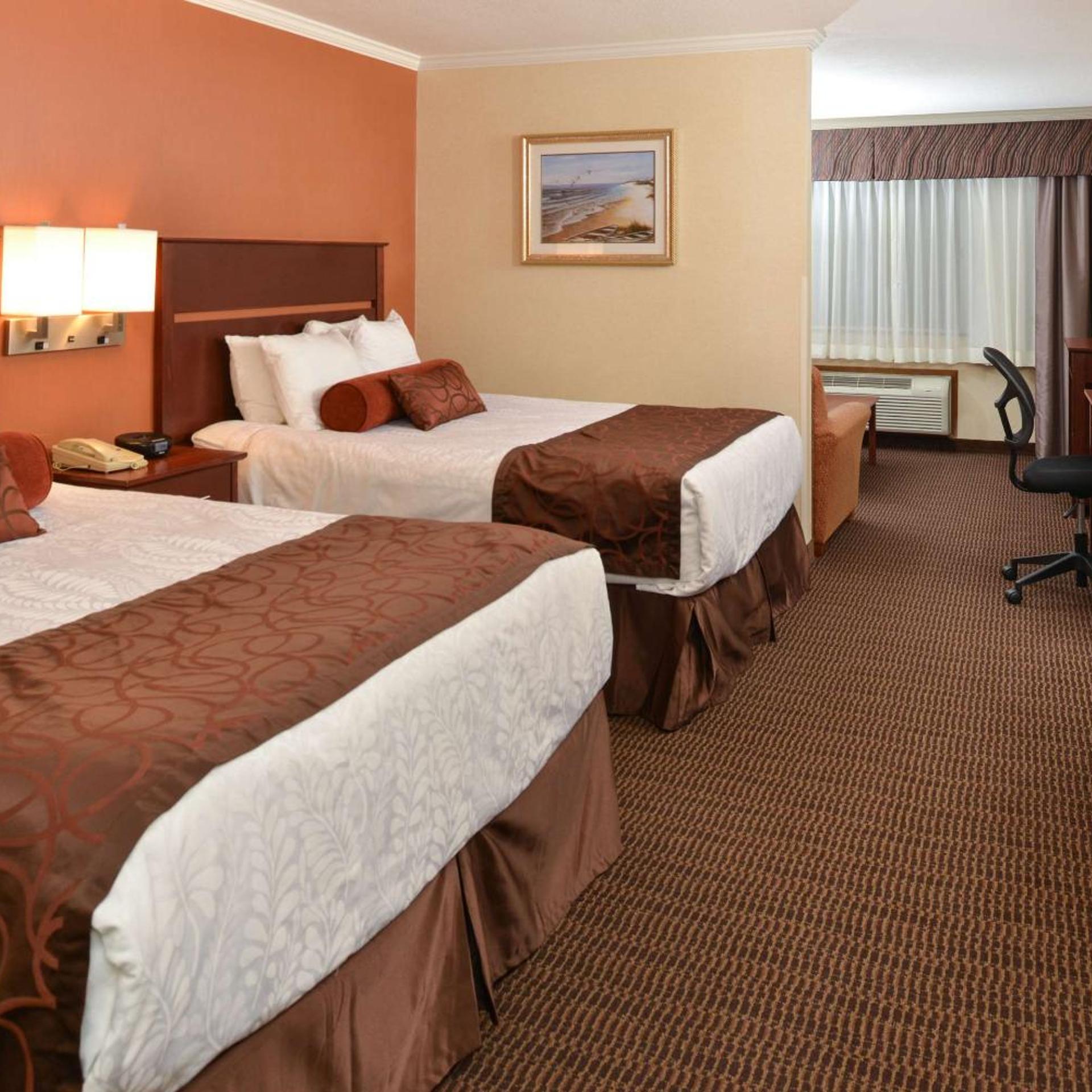 Suite, 2 Queen Beds, Sofa