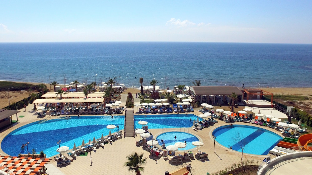 Notion Kesre Beach Hotel 53/54