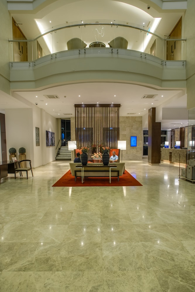 Crowne Plaza Nairobi Airport 9/78