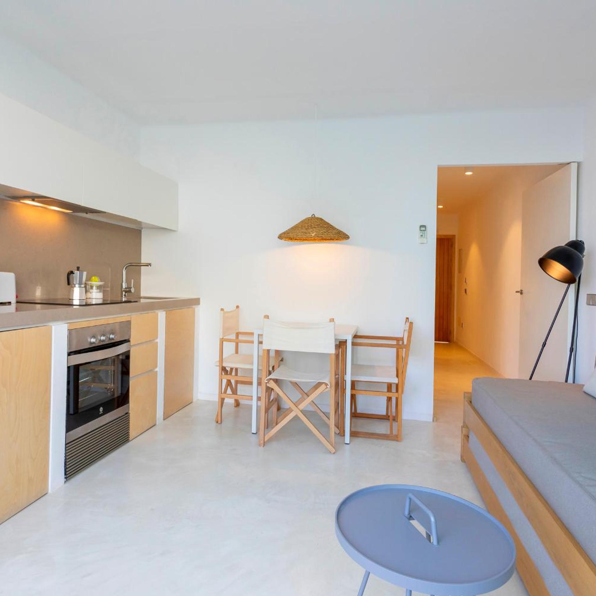 Apartamentos Roca Plana - Formentera Break 10/26