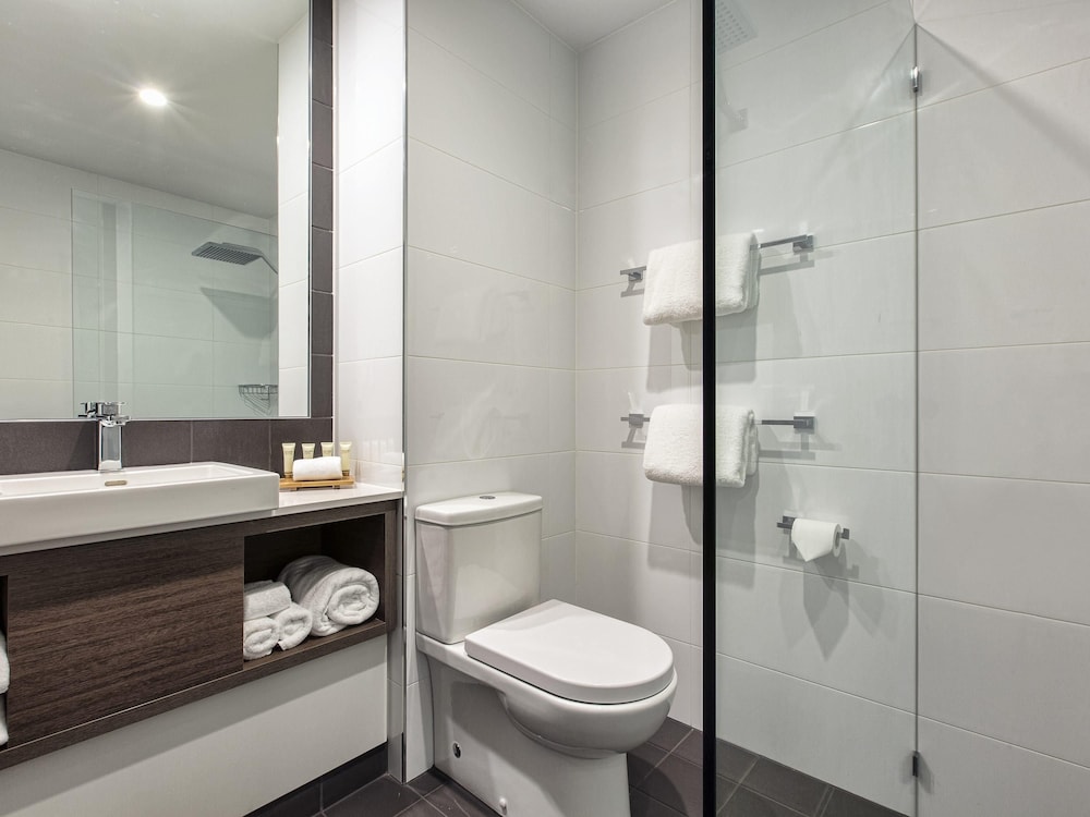 Mercure Sunshine Coast Kawana Waters 63/69