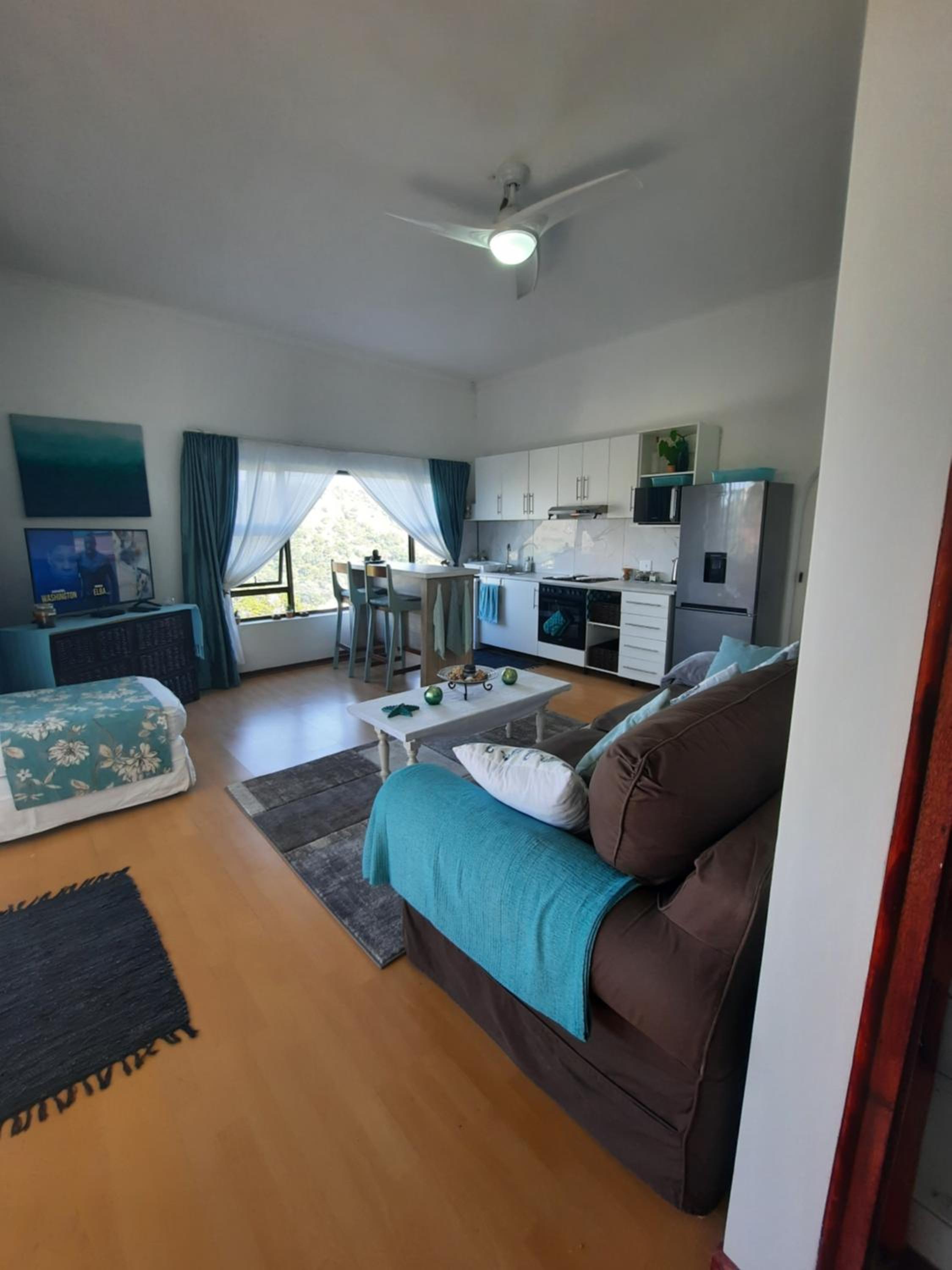 Umtamvuna View Cabanas 24/50