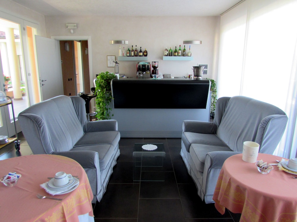 Hotel Dante Residence 40/47