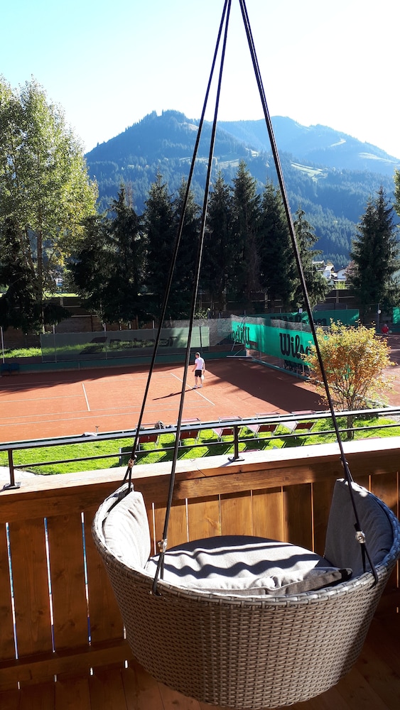 Vital & Sporthotel Brixen 25/50