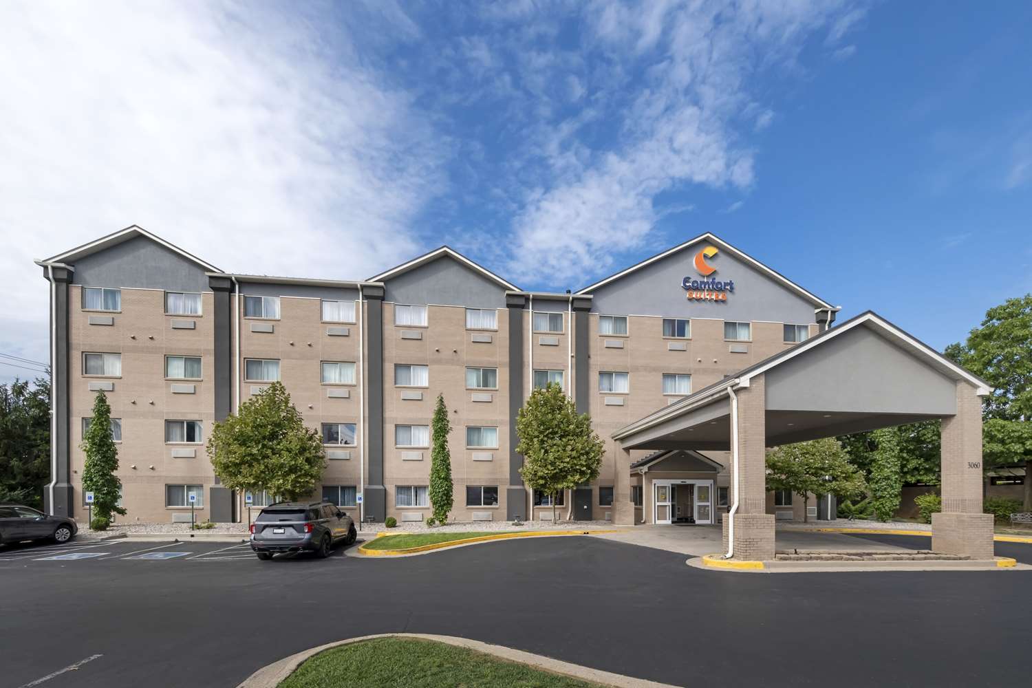 Comfort Suites Keeneland 6/48
