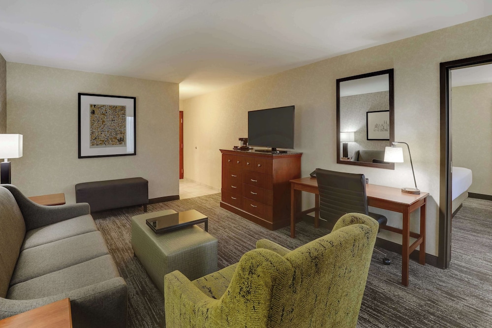 DRURY INN AND SUITES ATLANTA MARIETTA 26/50
