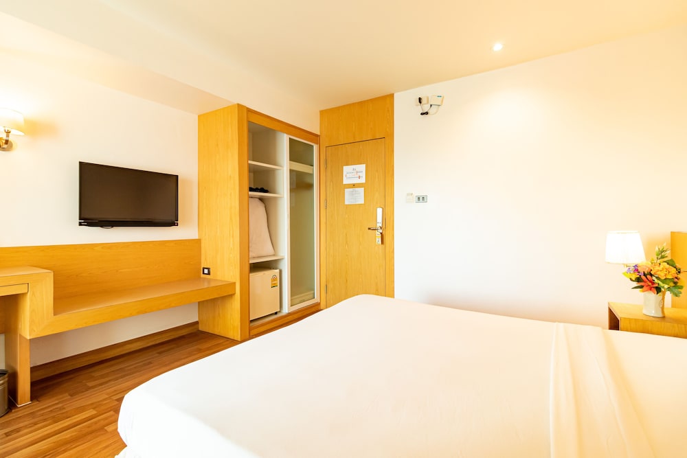 Viva Hotel Songkhla 16/66