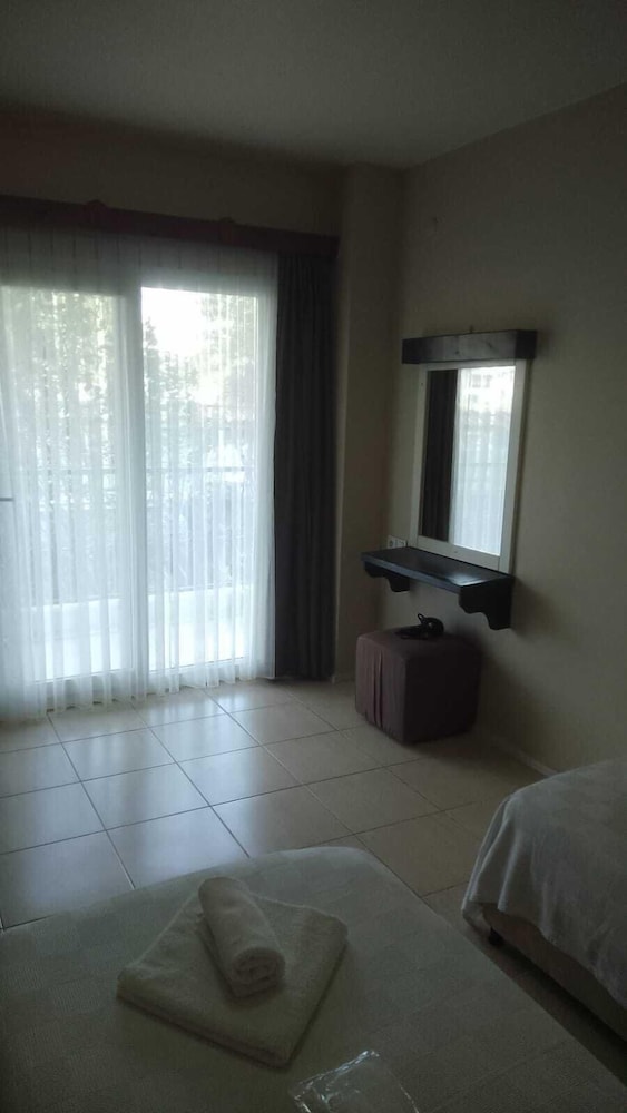 Koz Marigold Suites and Apartments 21/46
