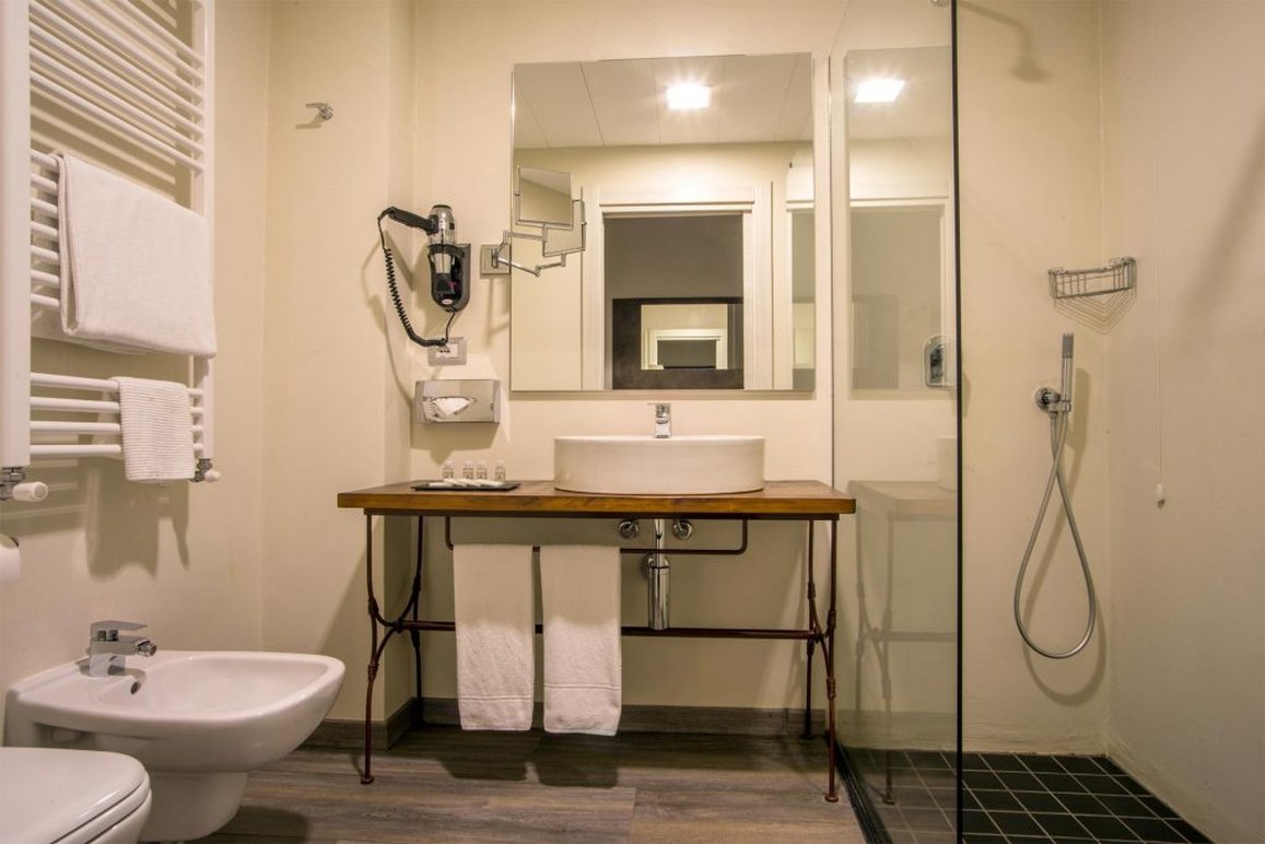 Phi Hotel Milano 20/21