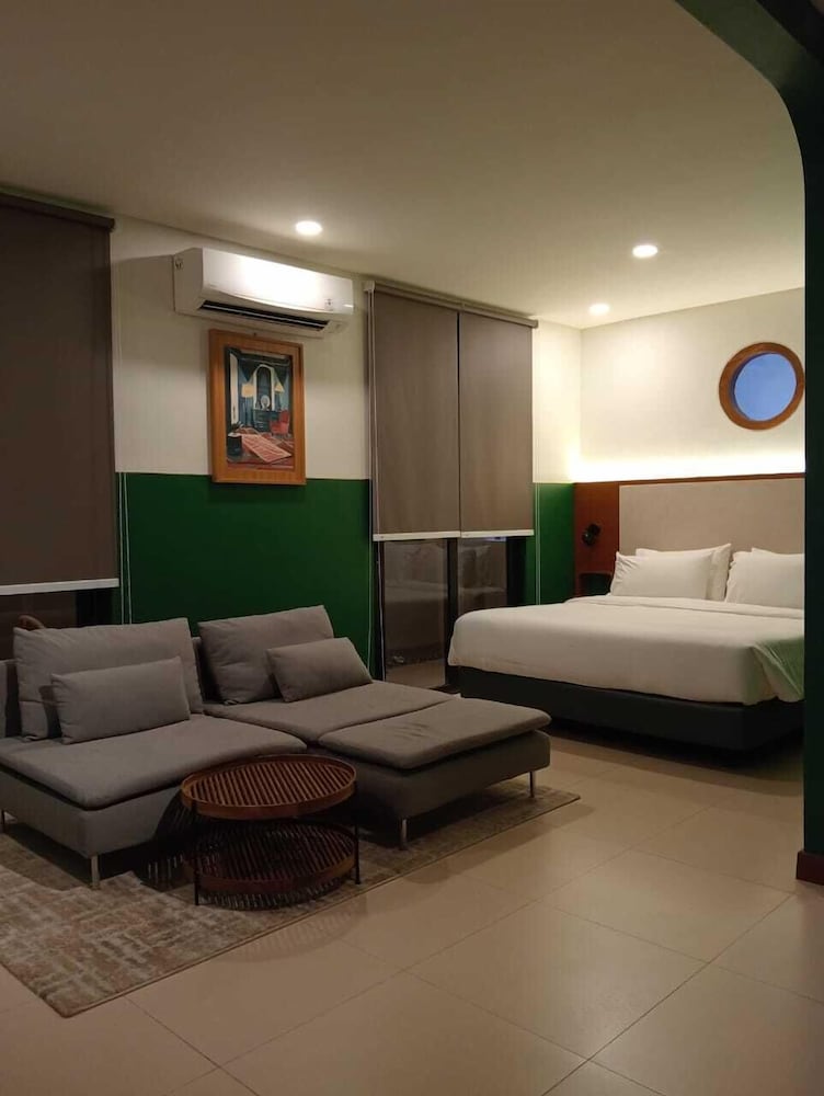 Liberta Malioboro South 45/50