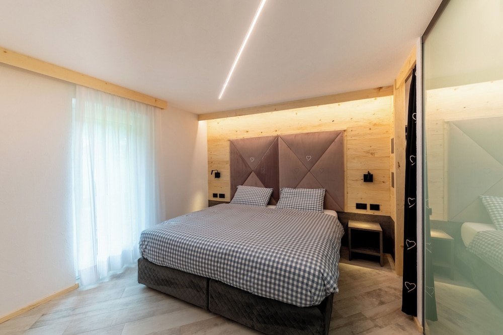 HOTEL CHALET PINETA 16/50