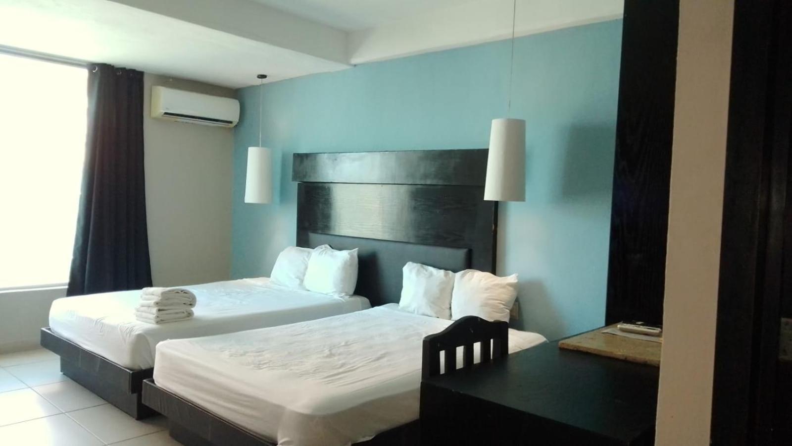 Hotel BLVD, Playa del Carmen 16/39
