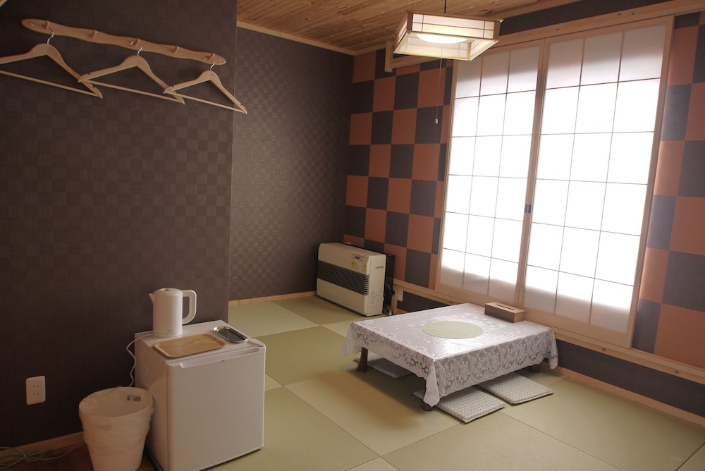 Ninguru Premium House 66/68
