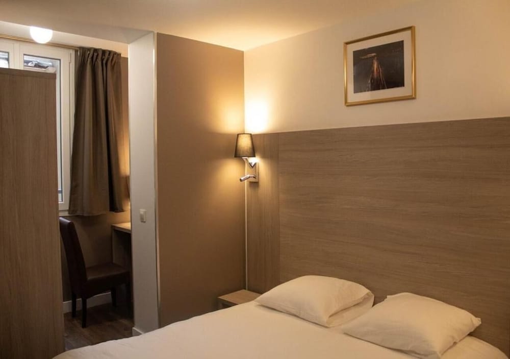 Paris Rooms & Dreams Hotel 10/21