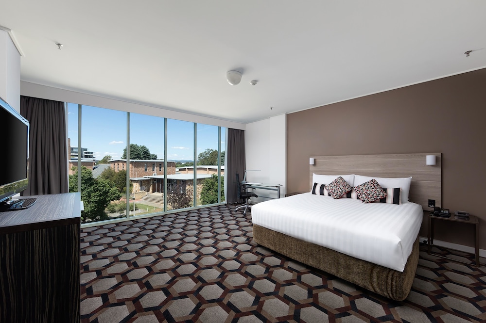 Rydges Canberra 6/59