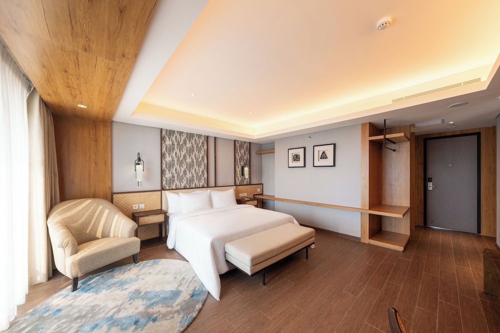 Myze Hotel Sumenep 8/22