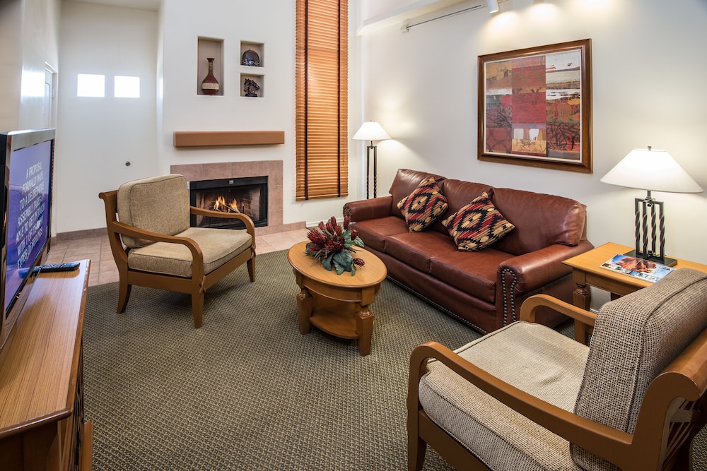 Villas of Cave Creek 22/42