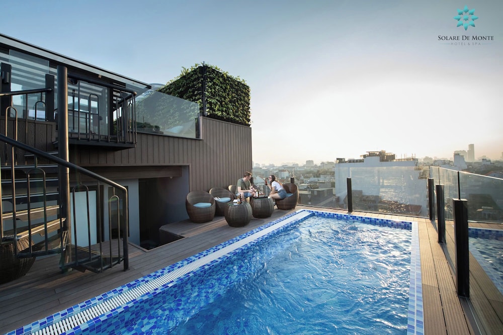 Bonsella Prestige Hotel and Spa 64/71