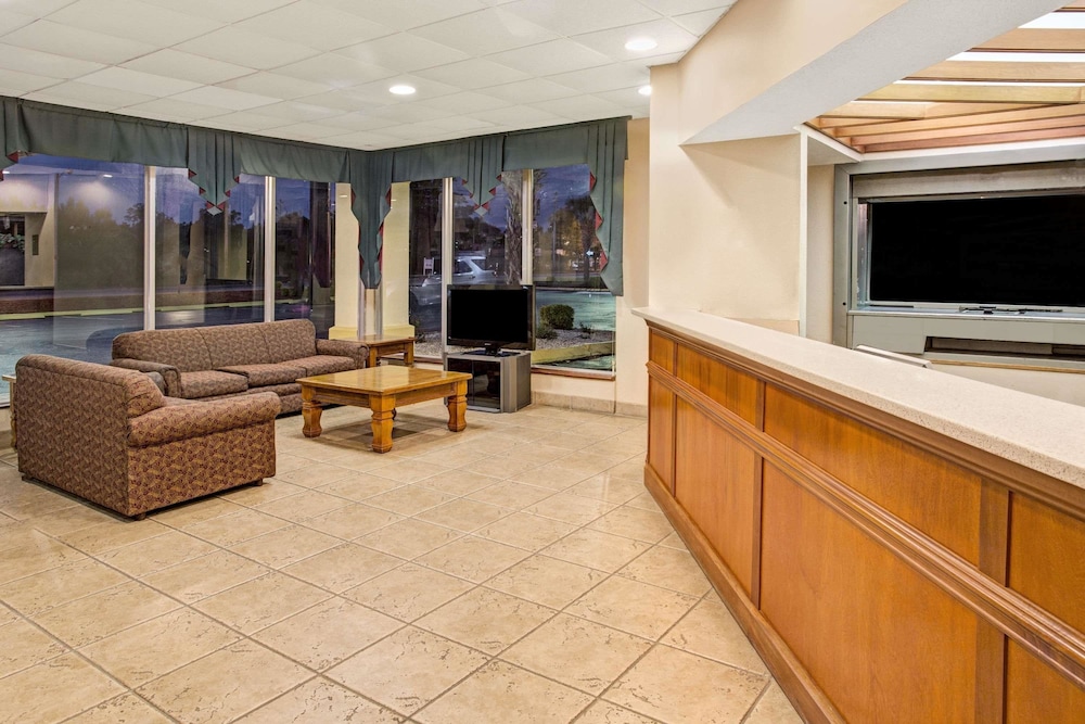Ramada By Wyndham Walterboro 3/30