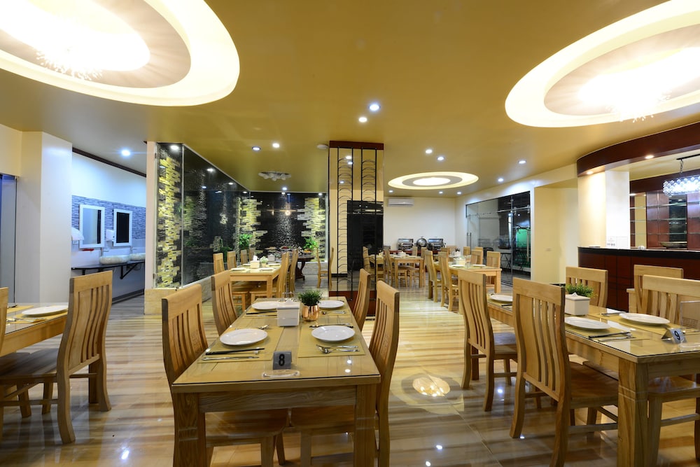 Vientiane Luxury Hotel 58/69