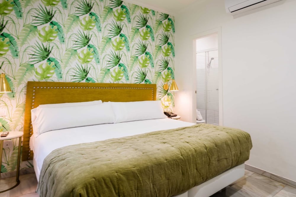 Hostal Jardin De La Alameda 20/50