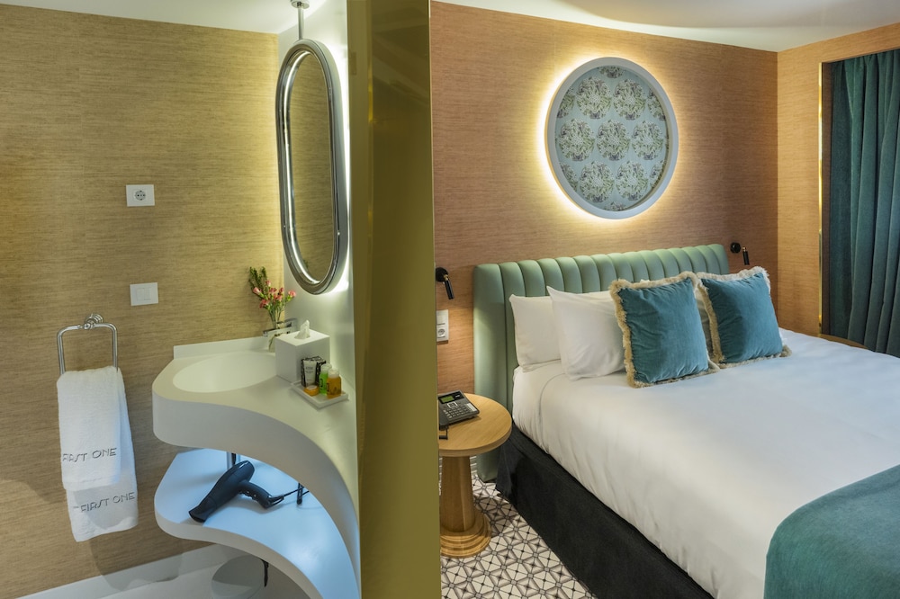 Casa Verbena Madrid, Outset Collection by Hilton 19/46