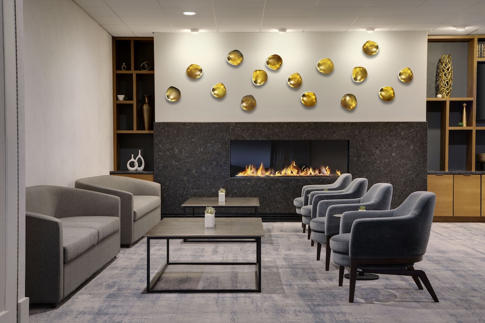 Hyatt Regency Milwaukee 45/73