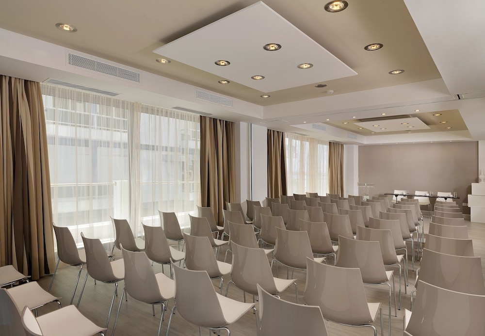 Galaxy Hotel Kavala, Vassilicos House of Hospitality 34/41