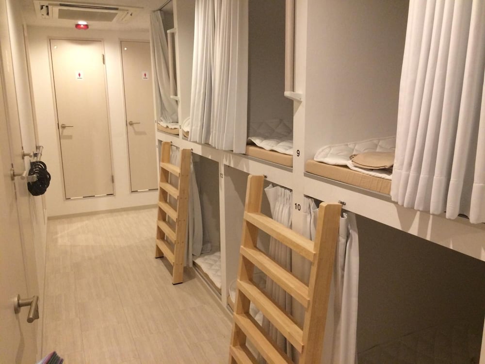 Bnb+ Costelun Akiba - Hostel Caters To Adult Female Only 33/50