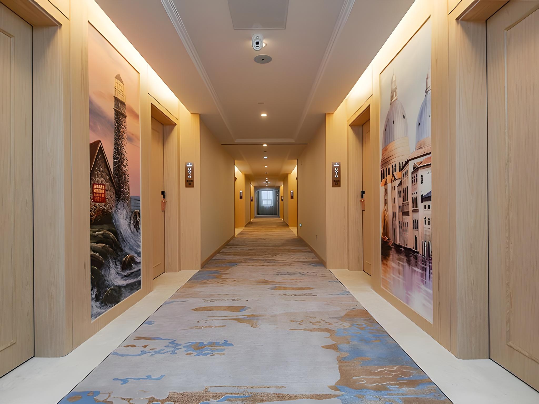 Vienna International Hotel (Optics Valley Plaza, Wuhan) 6/29