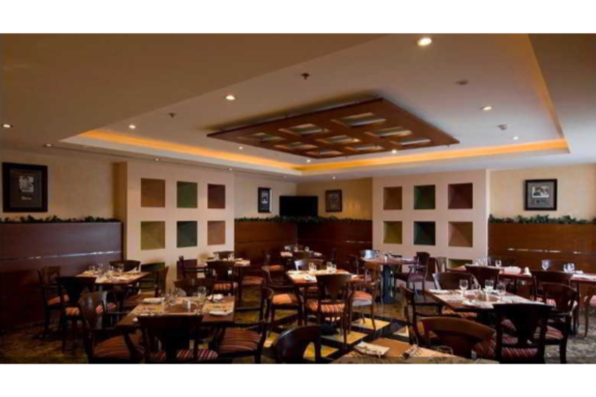 City Center Hotel Manama 44/50