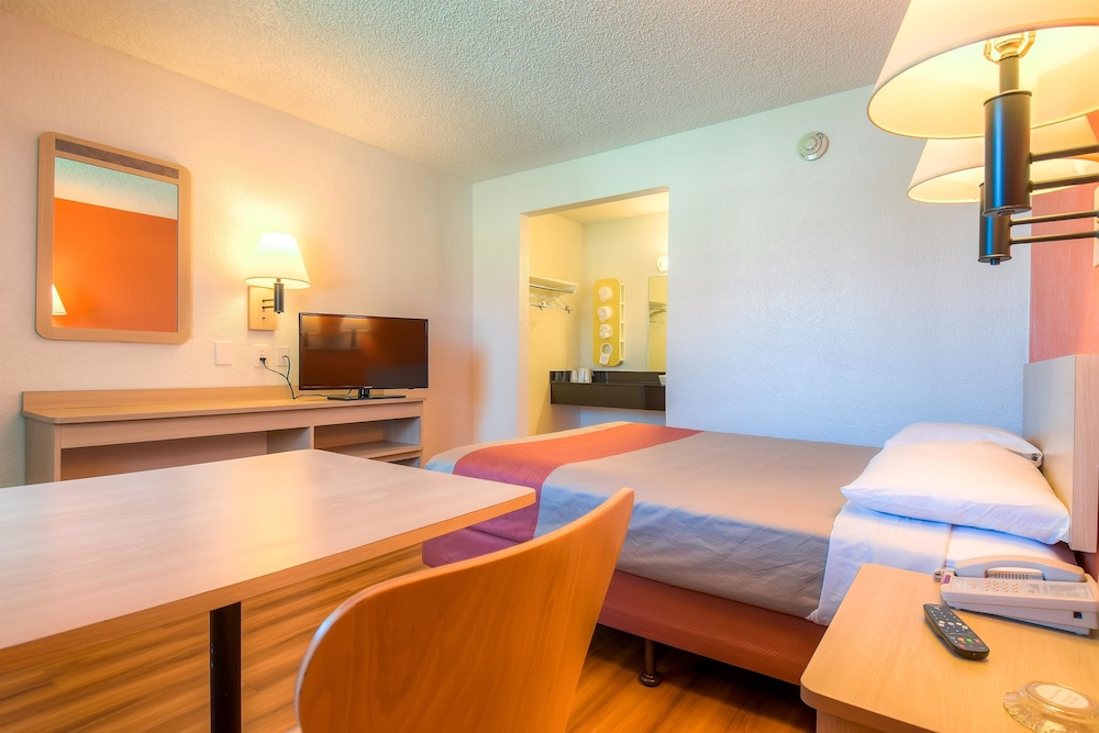 Motel6 Rancho Mirage CA Palm Springs 37/53
