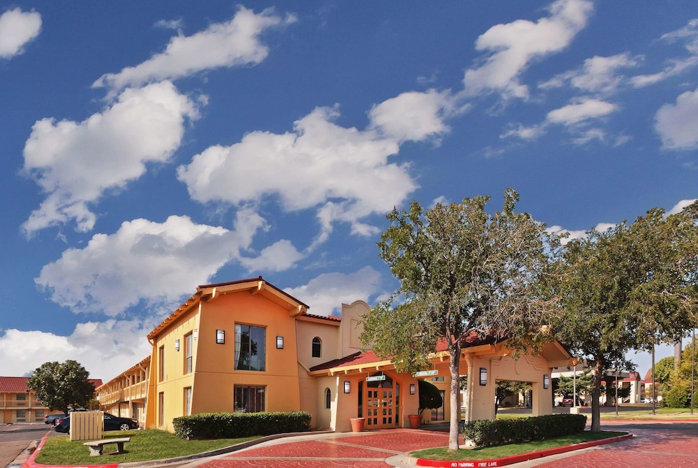 La Quinta Inn by Wyndham Amarillo Mid-City 1/52
