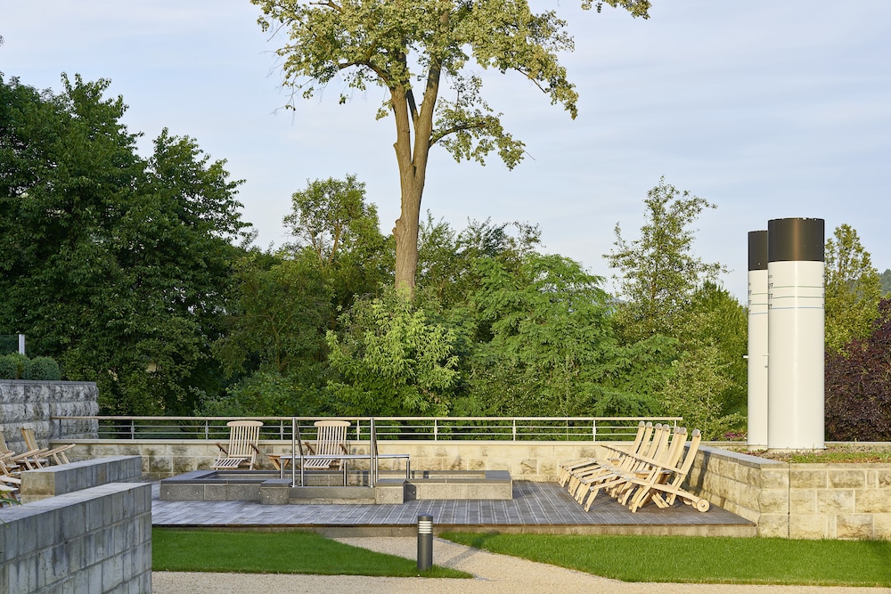Hotel Elbresidenz an der Therme Bad Schandau 68/76