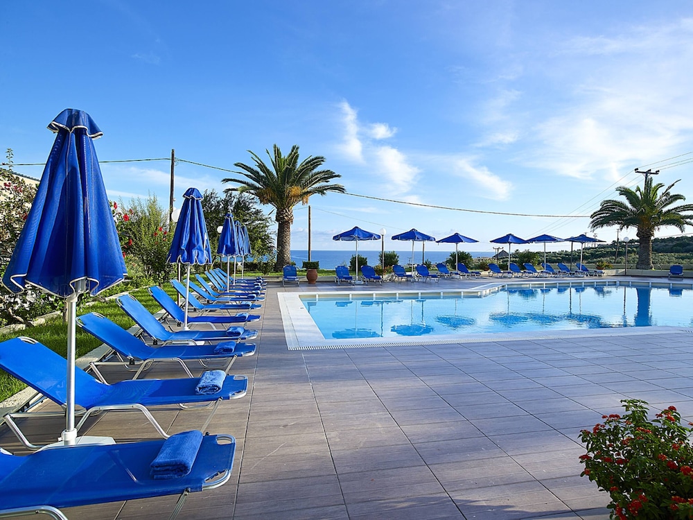 Eleftheria Hotel 36/42