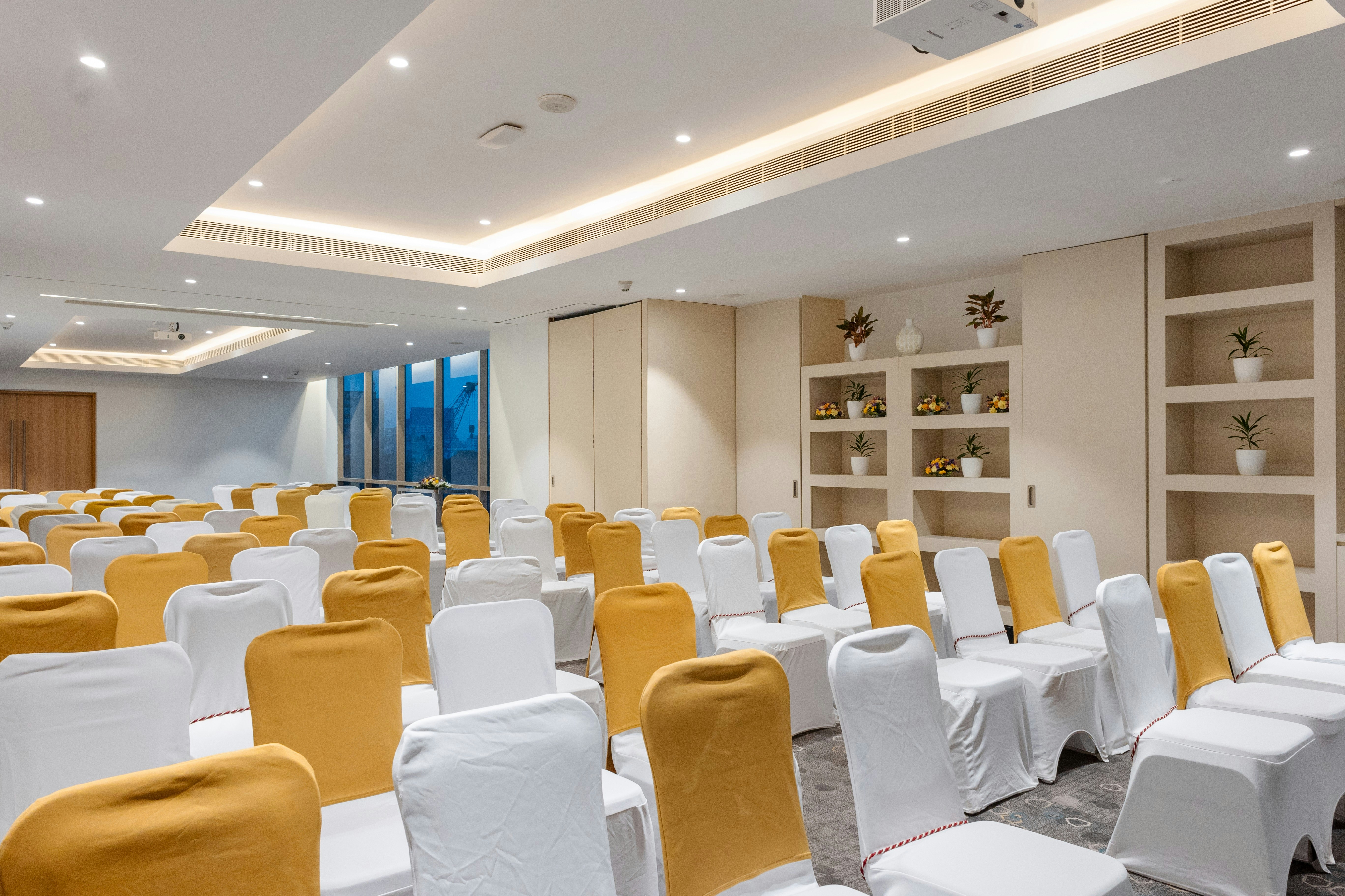 HOLIDAY INN CHENNAI OMR IT EXPRESSWAY 69/76