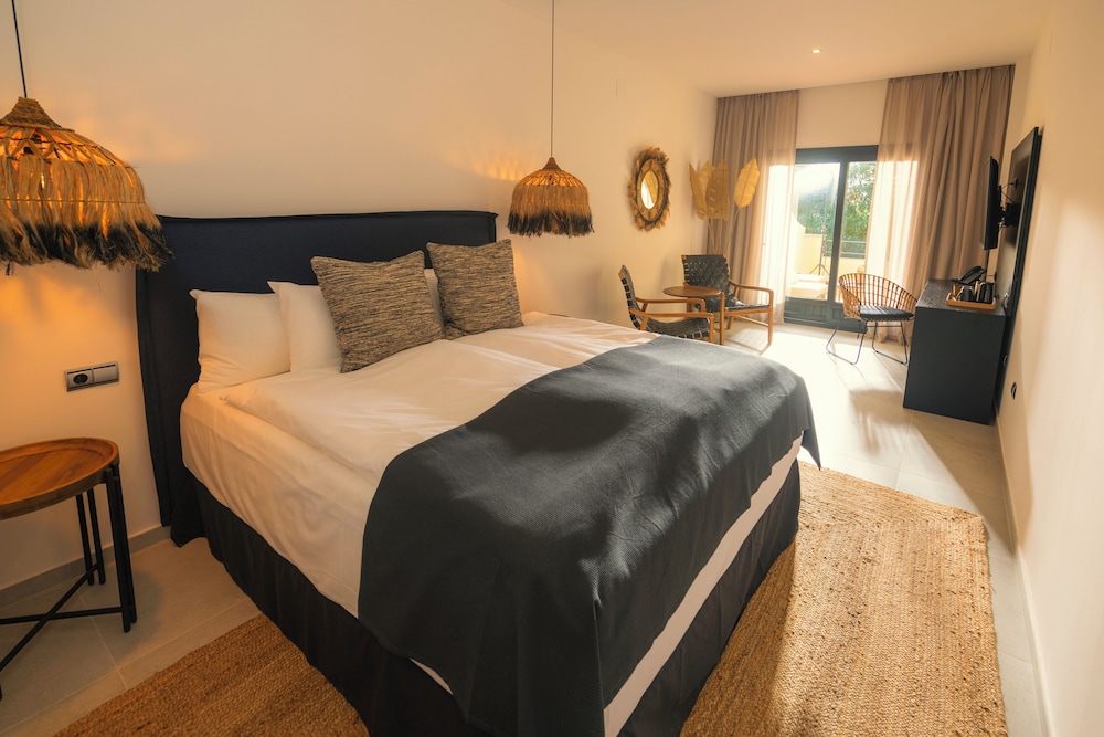 Alcaidesa Boutique Hotel 3/50