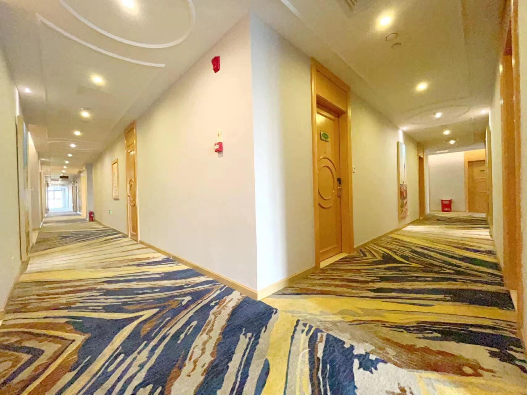 Vienna International Hotel (Fuzhou Cangshan Wanda) 4/38