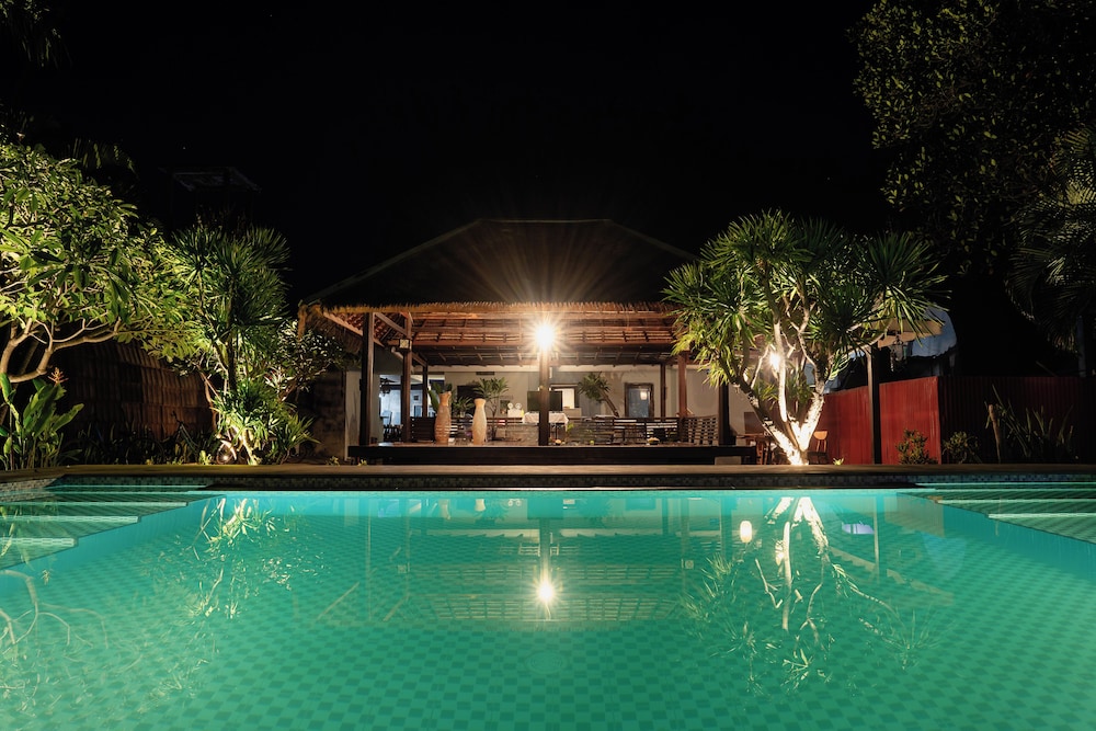 GiliPaddy Resort 13/65