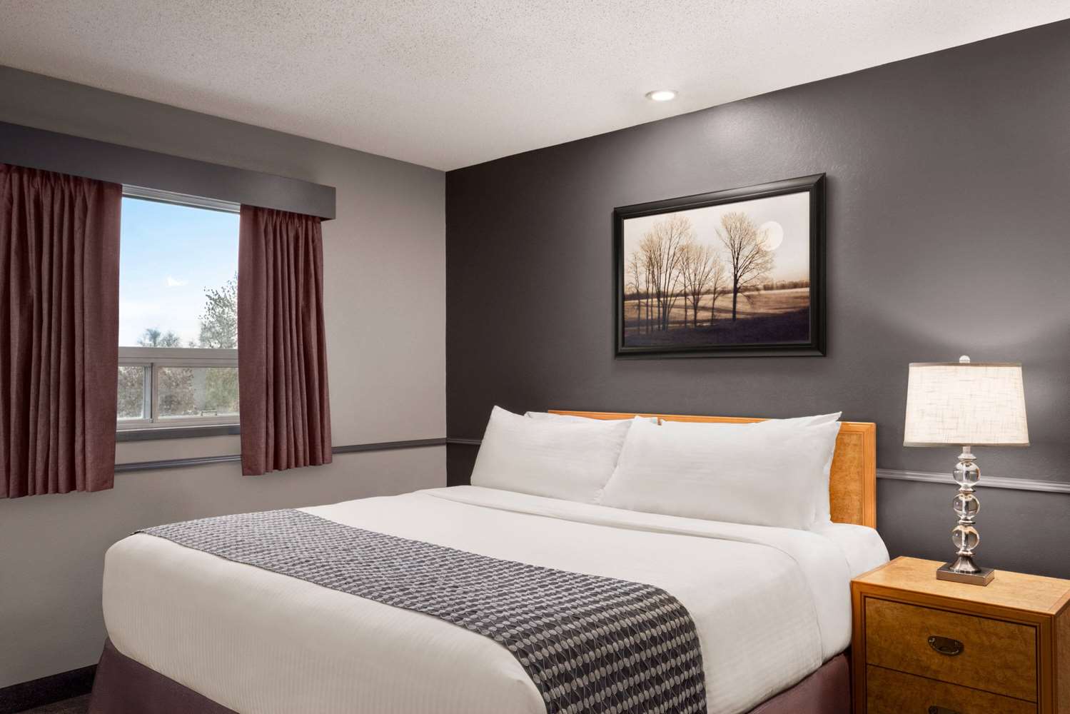 Travelodge By Wyndham Brandon 6/25