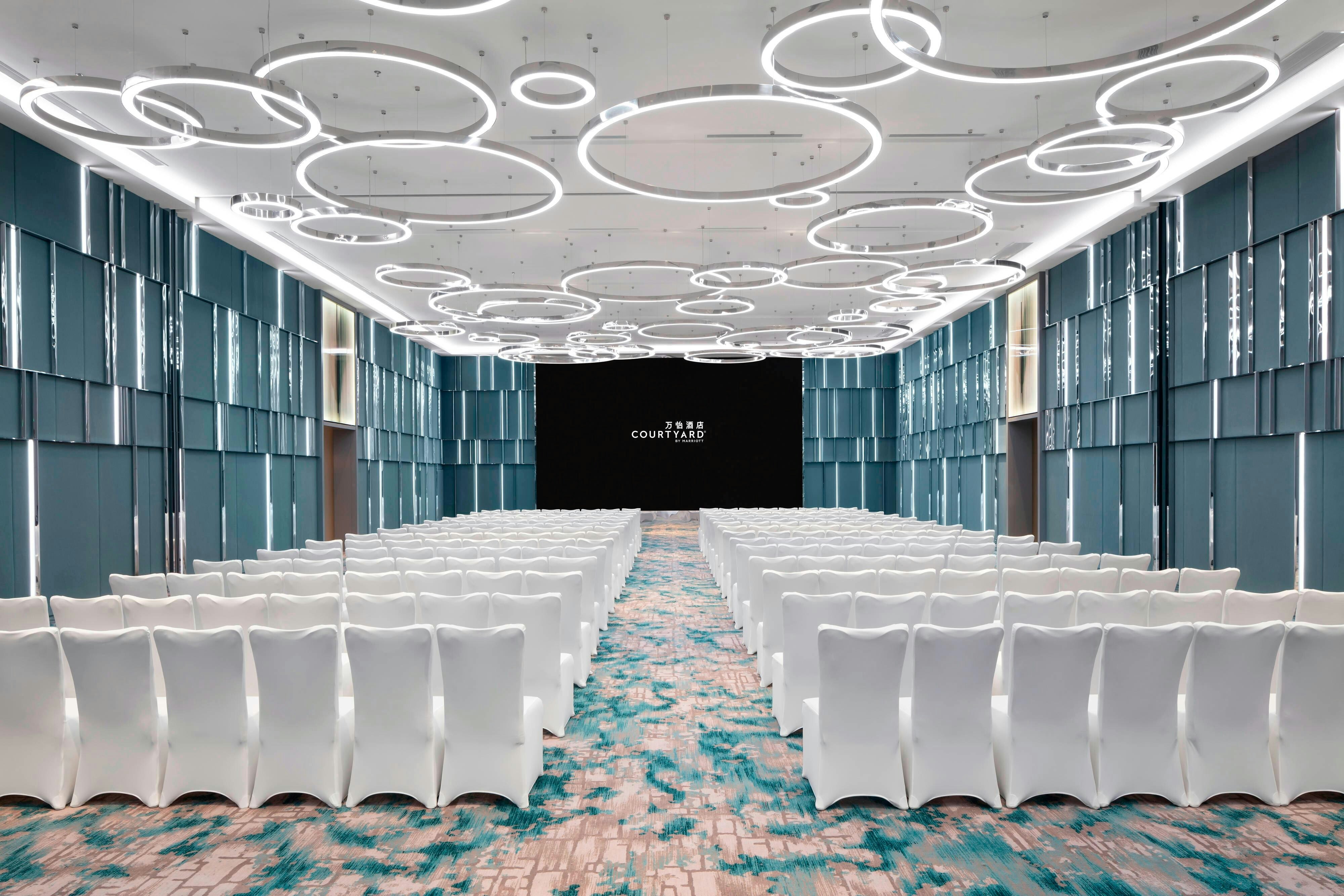 Courtyard By Marriott Shanghai Minhang 16/17
