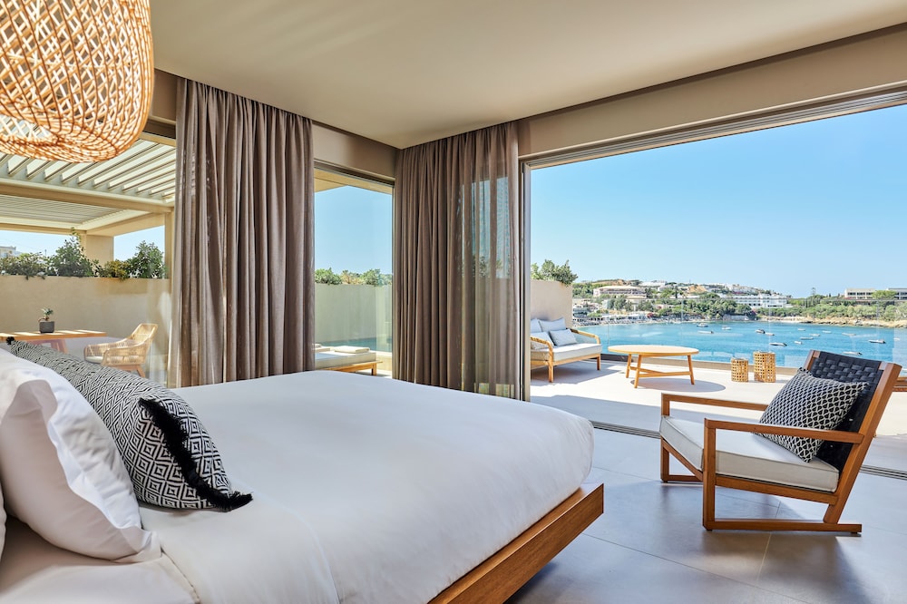 Diamond, Executive, Suite, King Bed, Sea View, Plunge Pool, Hydromassage