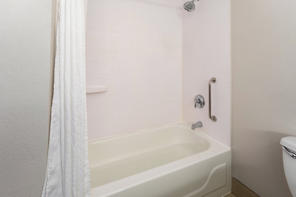 Holiday Inn Express New Albany - Louisville NW 48/50