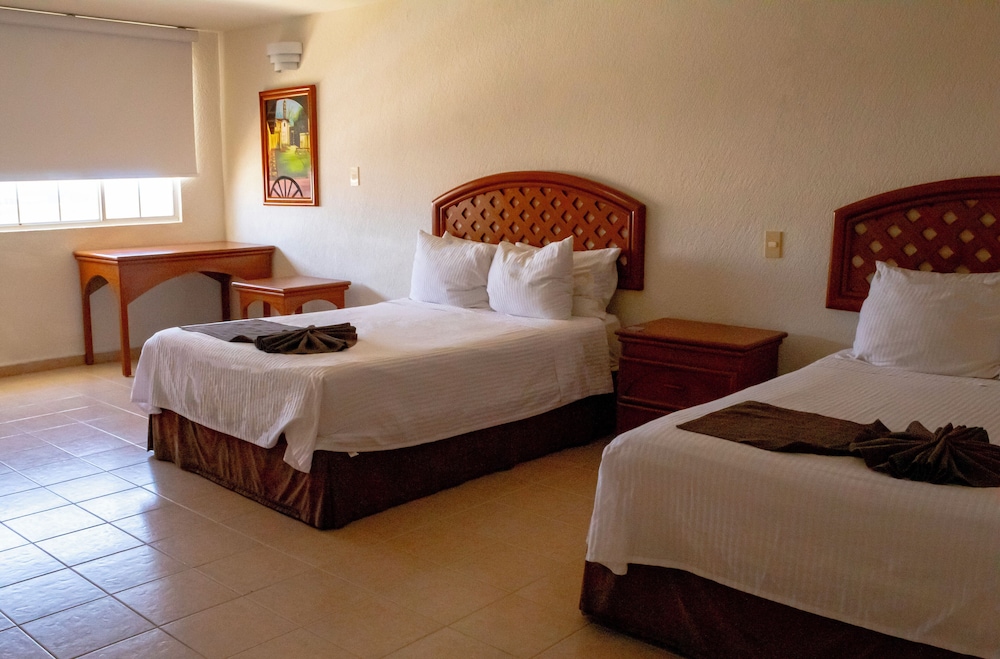 Hotel Mision Veracruz 3/23