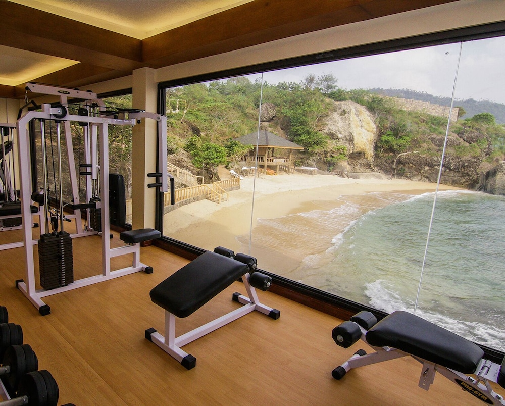 Dakak Park Beach Resort 20/50